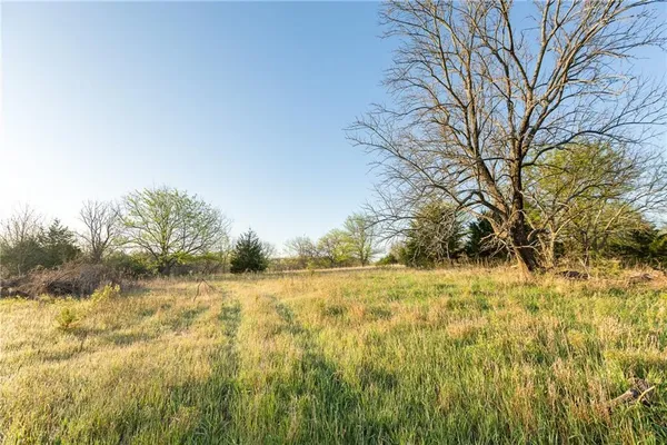 $299,900 | 0 East 600 Road, Lecompton, KS 66050