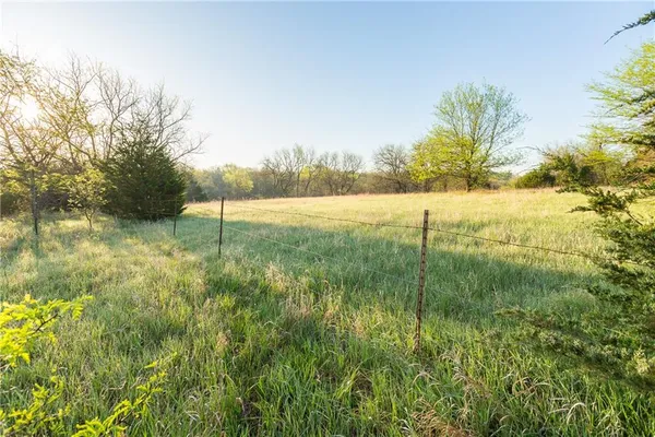 $299,900 | 0 East 600 Road, Lecompton, KS 66050