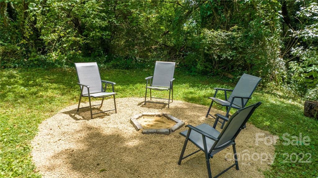 163 Justice Ridge Road Candler, NC 28715 - Photo 13 of 41 Gallery Image 13