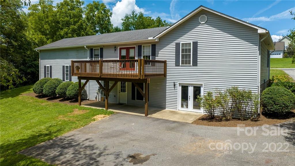 163 Justice Ridge Road Candler, NC 28715 - Photo 7 of 41 Gallery Image 7