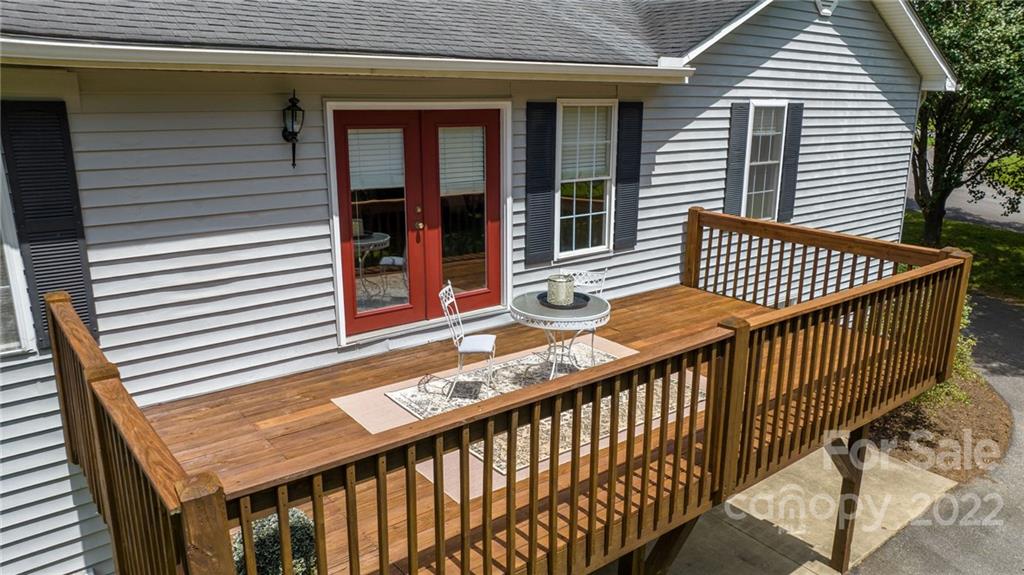 163 Justice Ridge Road Candler, NC 28715 - Photo 8 of 41 Gallery Image 8