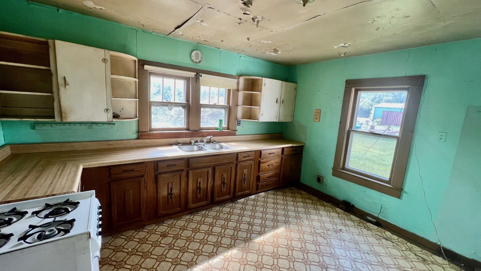 806 Riverside Boulevard Wurtland, KY 41144 - Photo 7 of 9