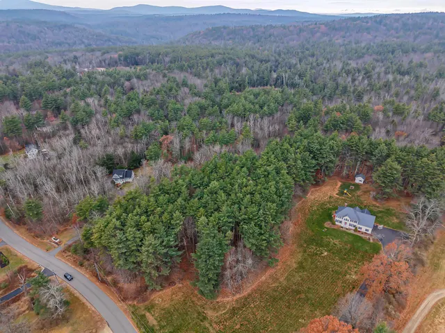 $229,000 | 7 Dow Road, Unit 7, Mont Vernon, NH 03057