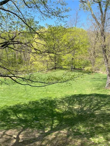 $3,400 | 703 Croton Lake Road, Mount Kisco, NY 10549