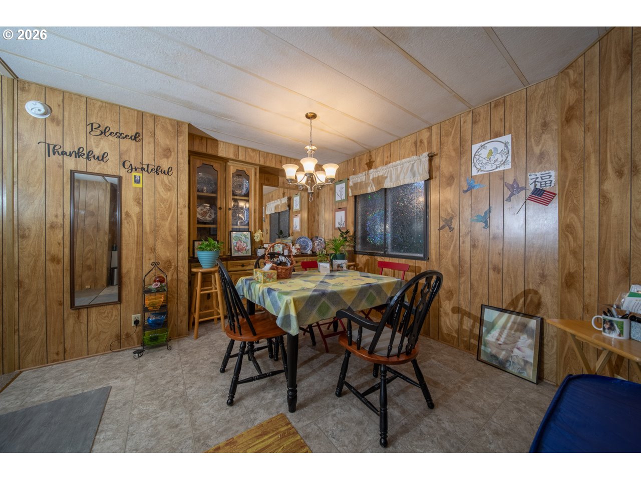 530 Myeena Loop Florence, OR 97439 - Photo 12 of 33 Dining Room