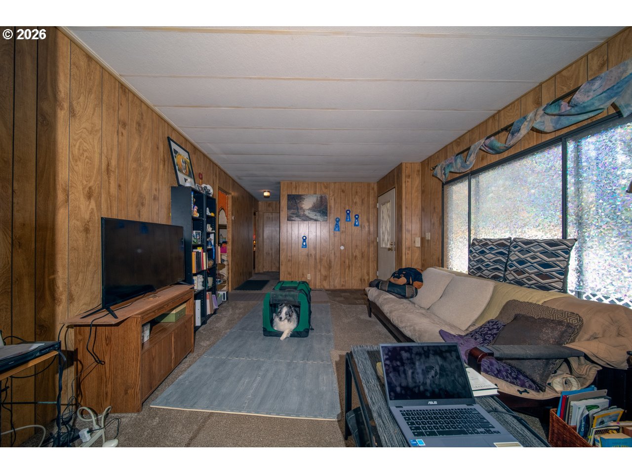 530 Myeena Loop Florence, OR 97439 - Photo 16 of 33 Living Room