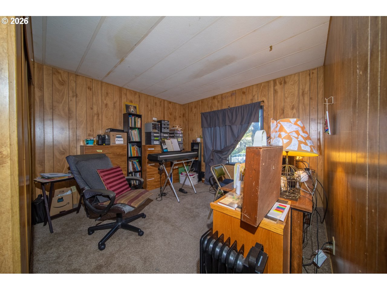 530 Myeena Loop Florence, OR 97439 - Photo 25 of 33 Bedroom