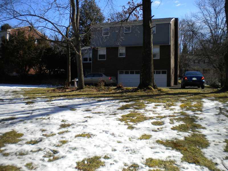 1027 Harvard Road Monroeville, PA 15146 - Photo 7 of 9 Exterior Back.