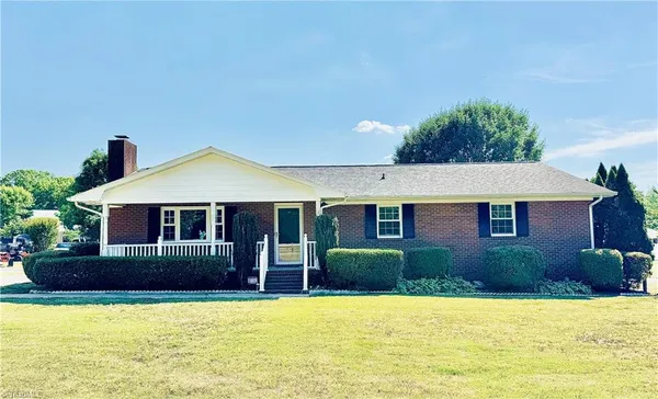 $294,900 | 1867 Hickory Tree Road, Winston-Salem, NC 27127