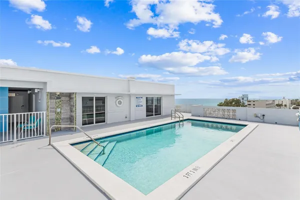 $3,200 | 320 South Surf Road, Unit 704, Hollywood, FL 33019
