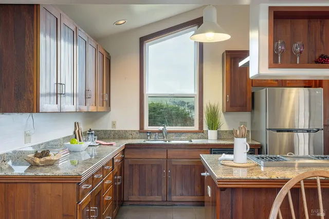 $1,699,000 | 2025 Dubloon Court, Bodega Bay, CA 94923
