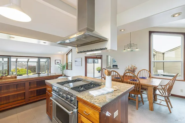 $1,699,000 | 2025 Dubloon Court, Bodega Bay, CA 94923