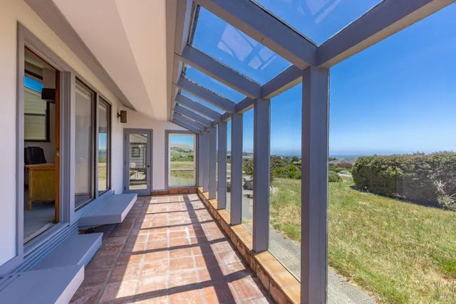 $1,699,000 | 2025 Dubloon Court, Bodega Bay, CA 94923