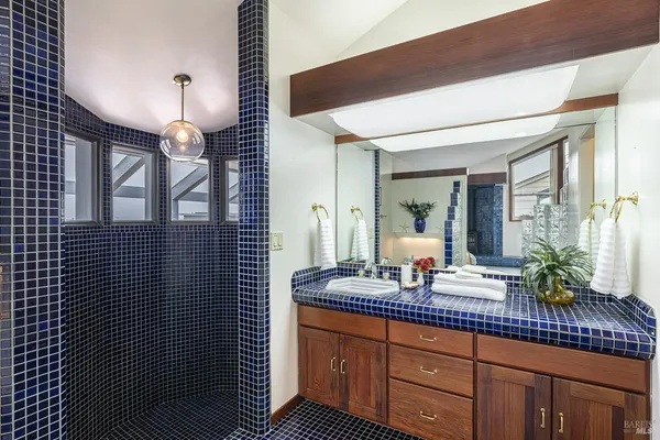 $1,649,000 | 2025 Dubloon Court, Bodega Bay, CA 94923