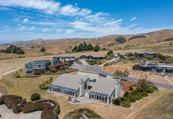 $1,649,000 | 2025 Dubloon Court, Bodega Bay, CA 94923