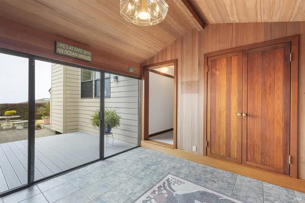 $1,649,000 | 2025 Dubloon Court, Bodega Bay, CA 94923
