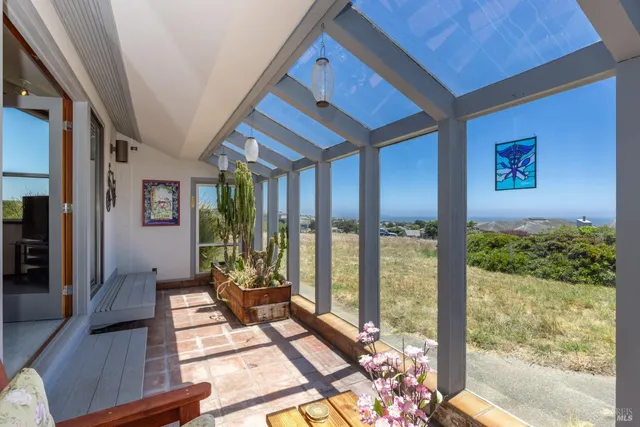 $1,699,000 | 2025 Dubloon Court, Bodega Bay, CA 94923