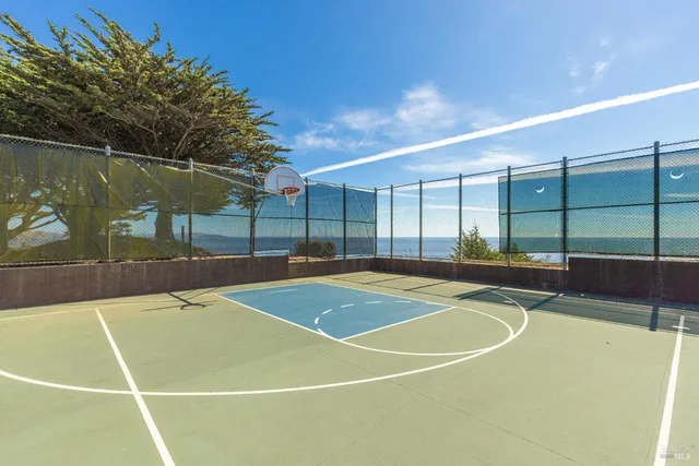 $1,699,000 | 2025 Dubloon Court, Bodega Bay, CA 94923