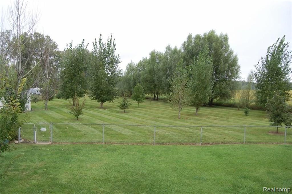 8172 West Coon Lake Road Gregory, MI 48137 - Photo 29 of 40