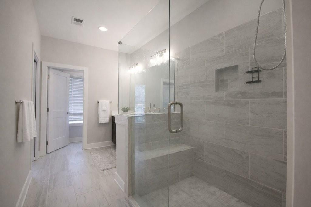 2475 Sycamore Road Northwest Atlanta, GA 30318 - Photo 16 of 24