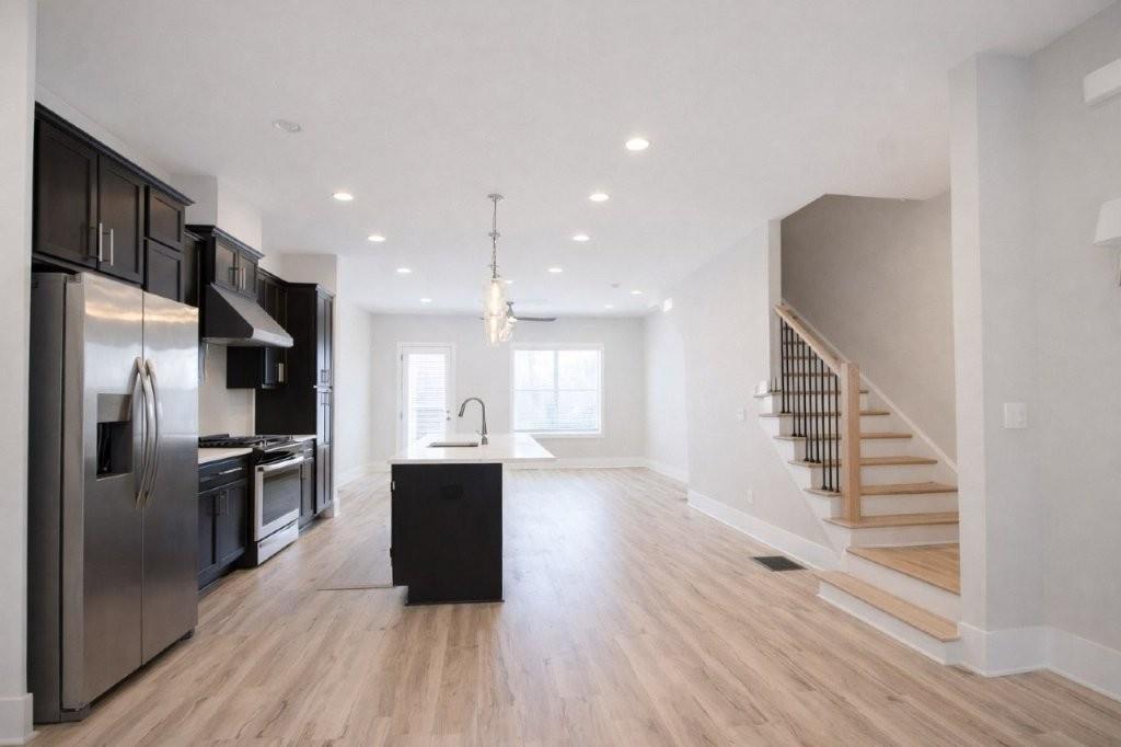 2475 Sycamore Road Northwest Atlanta, GA 30318 - Photo 8 of 24