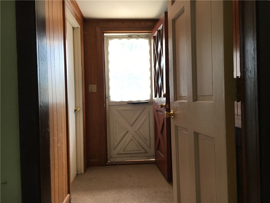 34 Ruth Street Pawtucket, RI 02861 - Photo 5 of 25 Mud room. Enter from driveway or thru rear door directly off garage with door opener