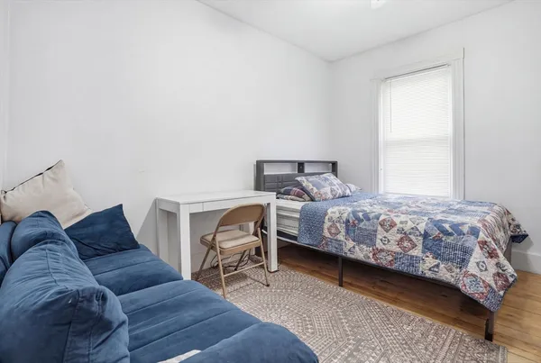 $850,000 | 154 Perry Avenue, Worcester, MA 01610