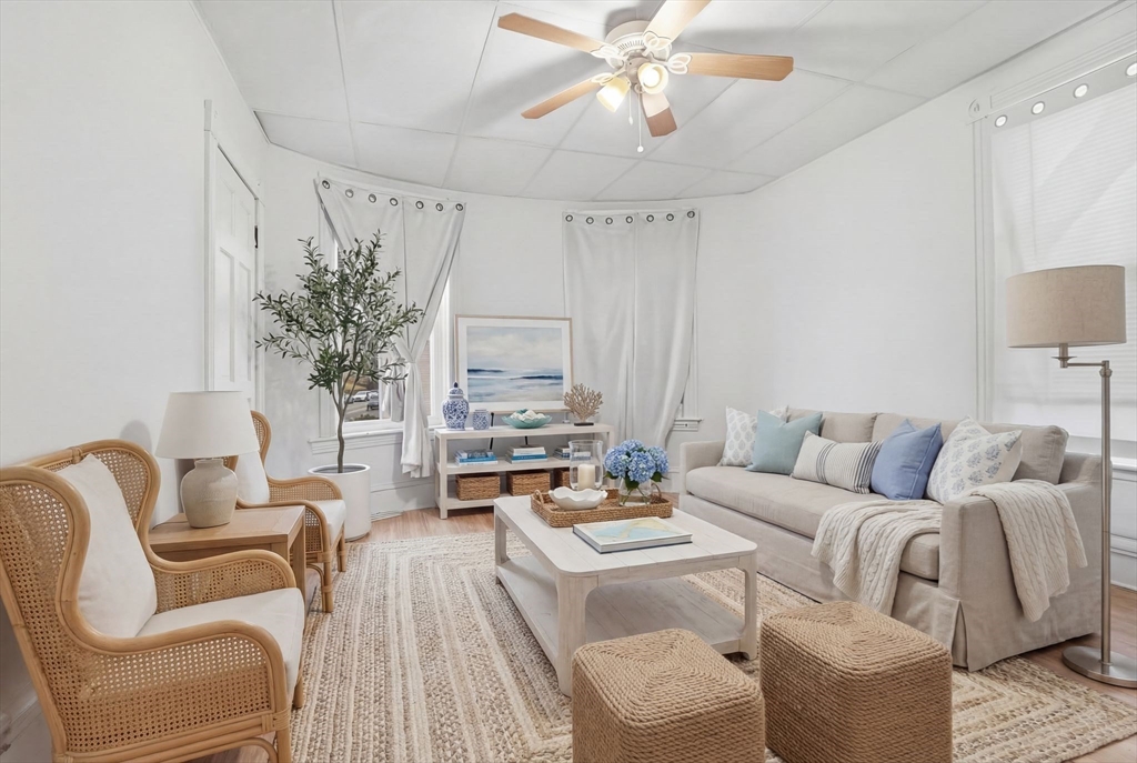 154 Perry Avenue Worcester, MA 01610 - Photo 14 of 34