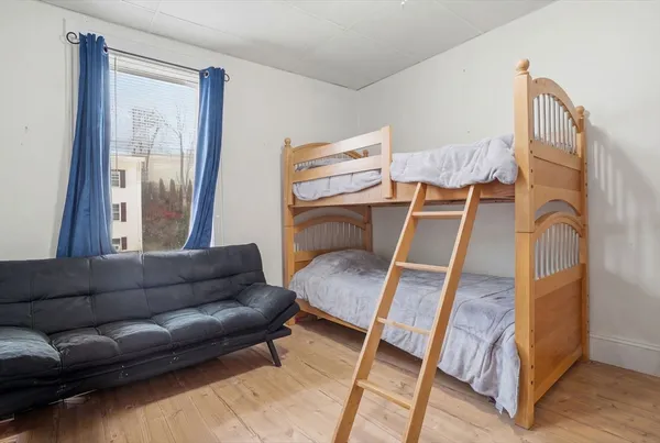 $850,000 | 154 Perry Avenue, Worcester, MA 01610