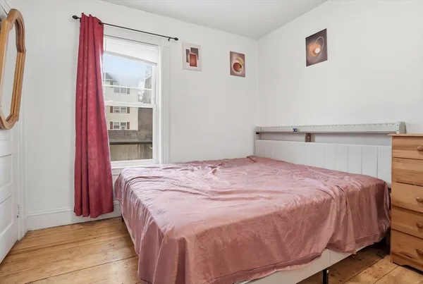 $850,000 | 154 Perry Avenue, Worcester, MA 01610