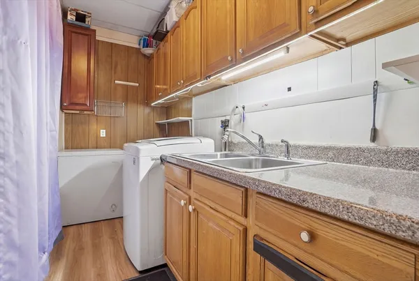 $850,000 | 154 Perry Avenue, Worcester, MA 01610