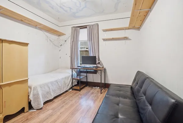 $850,000 | 154 Perry Avenue, Worcester, MA 01610