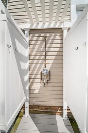 a view of entryway