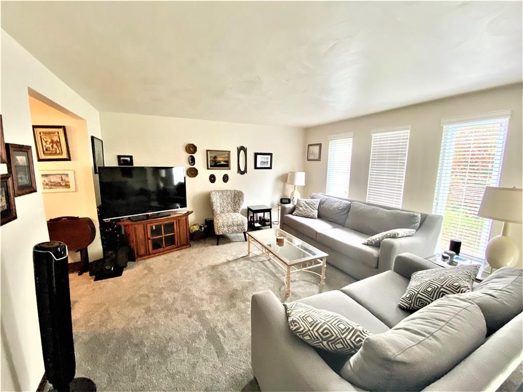 1705 O'Block Road Pittsburgh, PA 15239 - Photo 2 of 6 Gallery Image 2
