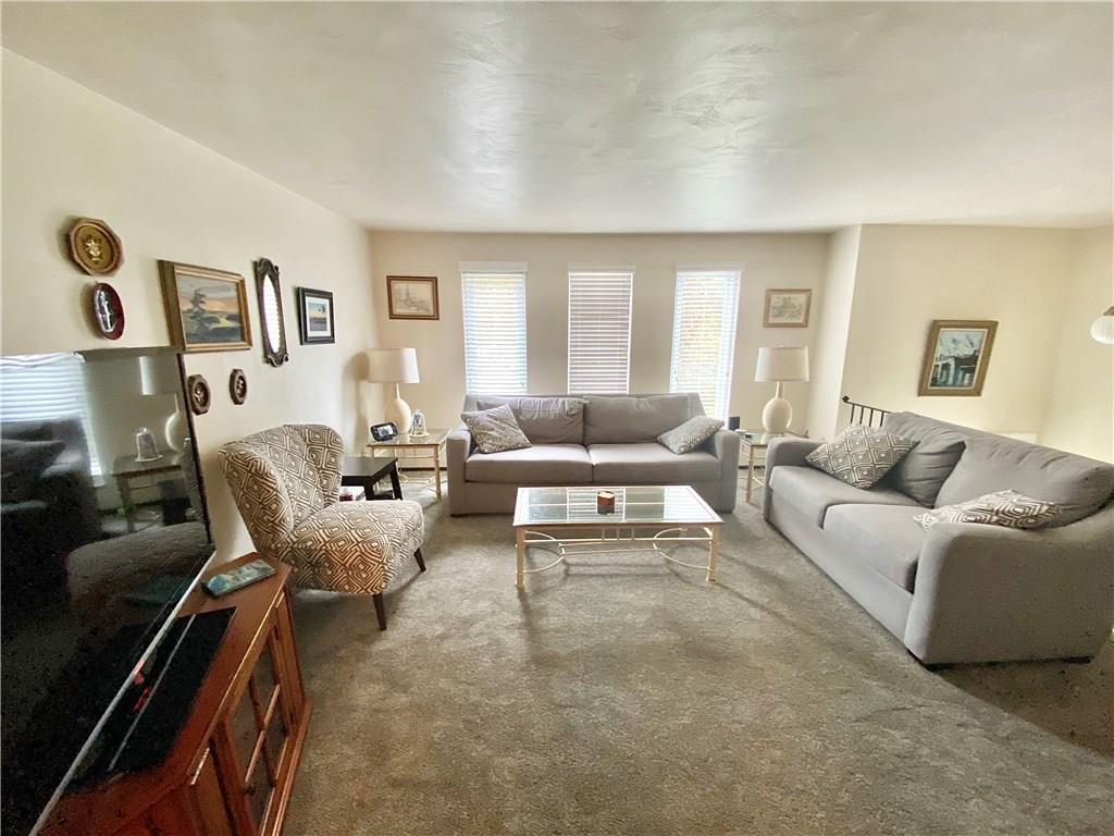 1705 O'Block Road Pittsburgh, PA 15239 - Photo 3 of 6 Gallery Image 3