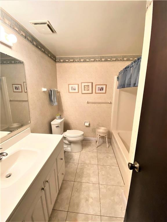 1705 O'Block Road Pittsburgh, PA 15239 - Photo 6 of 6 Gallery Image 6