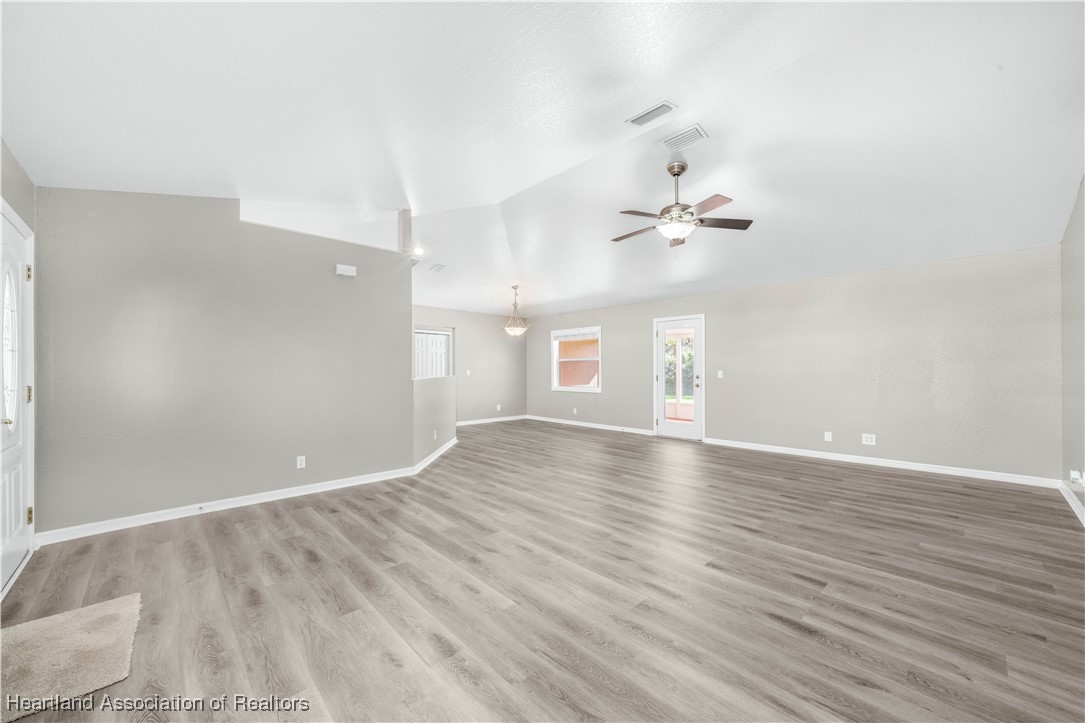 2913 Duffer Road Sebring, FL 33872 - Photo 13 of 48 Gallery Image 13