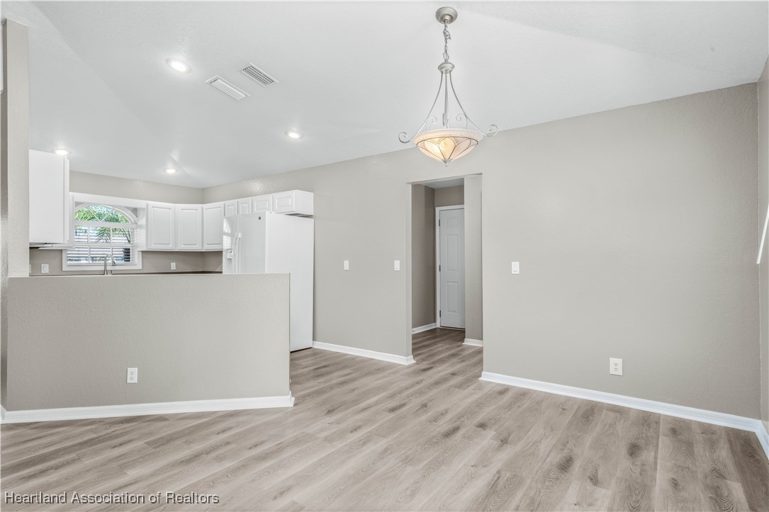 2913 Duffer Road Sebring, FL 33872 - Photo 9 of 48 Gallery Image 9