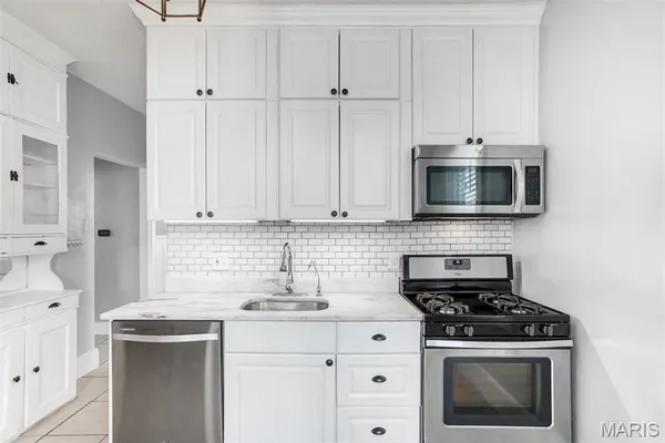 $2,200 | 7716 Lovella Avenue, Richmond Heights, MO 63117