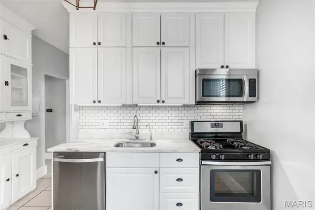 $2,200 | 7716 Lovella Avenue, Richmond Heights, MO 63117