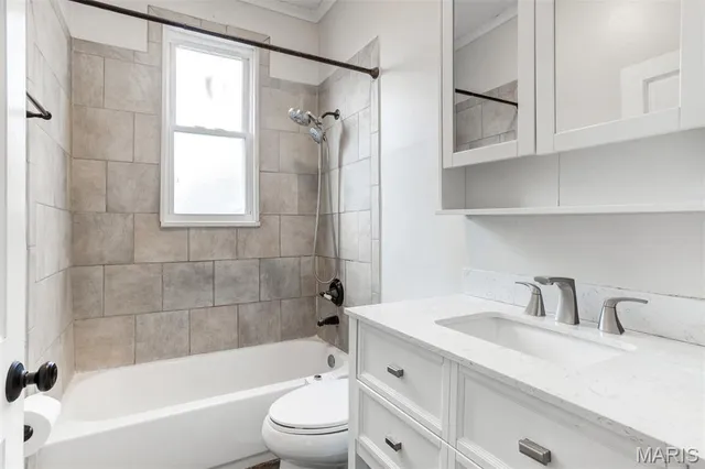 $2,200 | 7716 Lovella Avenue, Richmond Heights, MO 63117