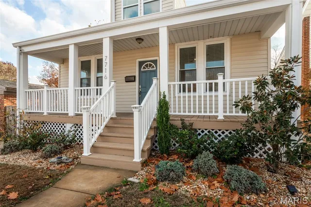 $2,200 | 7716 Lovella Avenue, Richmond Heights, MO 63117