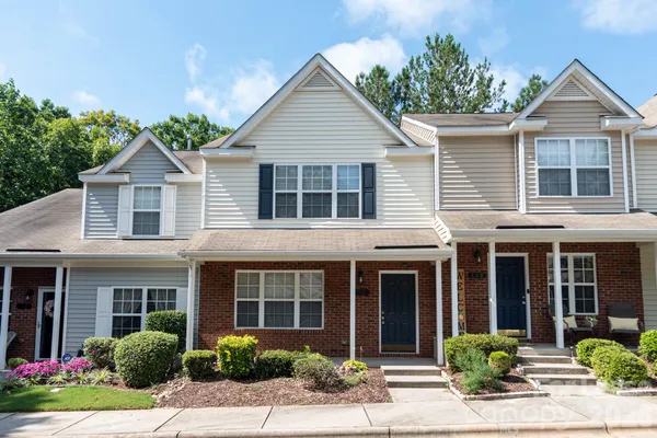 $1,500 | 110 Navigator Court, Mooresville, NC 28117