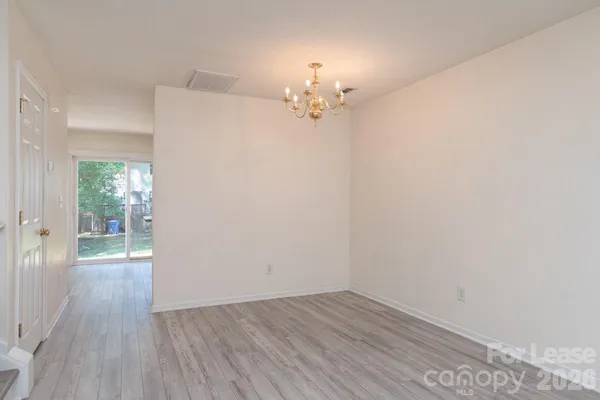 $1,500 | 110 Navigator Court, Mooresville, NC 28117