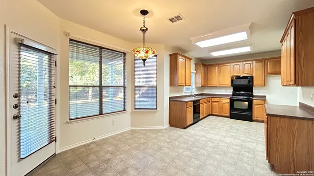 $1,795 | 11015 Mustang Spring, San Antonio, TX 78254