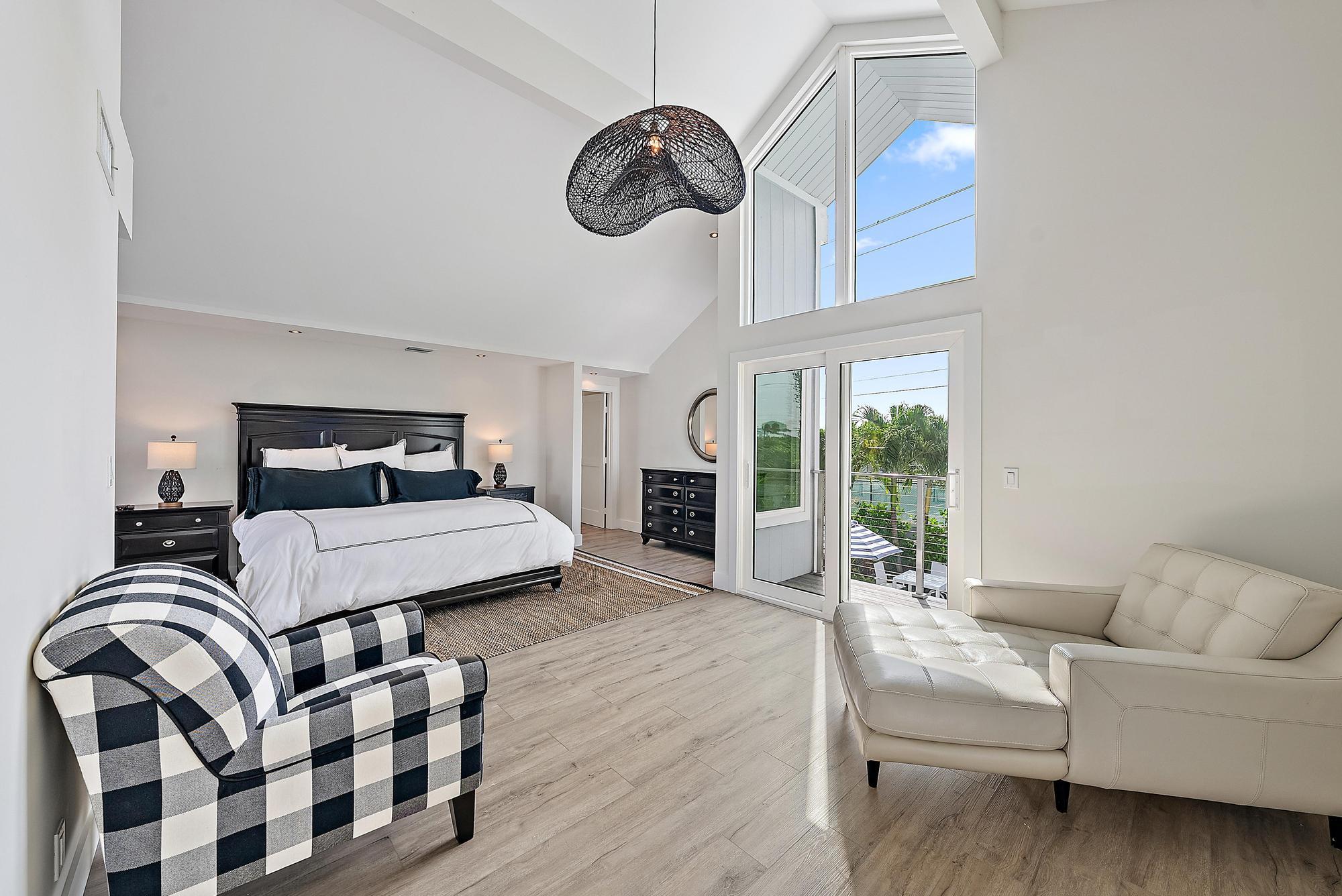 104 Sunfish Lane Jupiter, FL 33477 - Photo 19 of 38 Primary bedroom