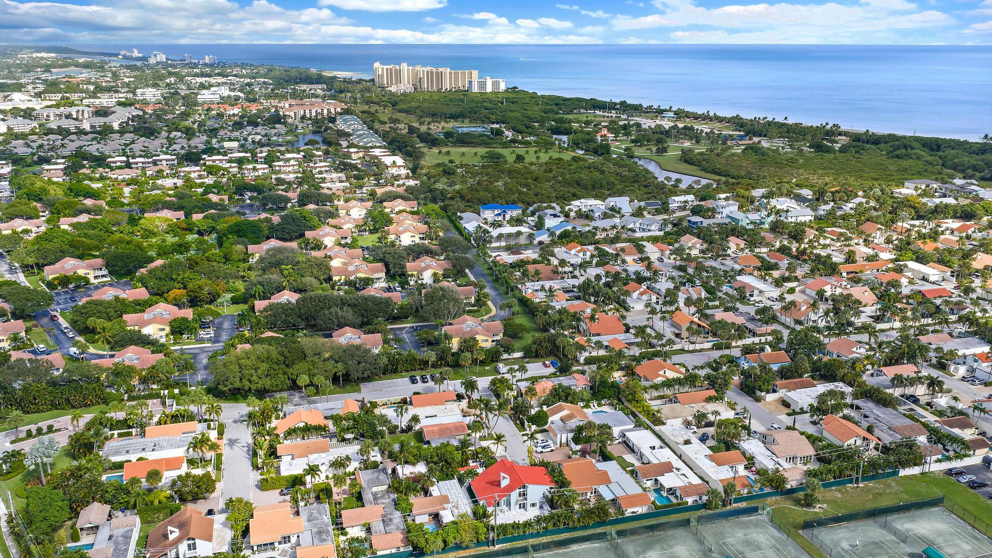 104 Sunfish Lane Jupiter, FL 33477 - Photo 36 of 38 104 Sunfish Ln-41