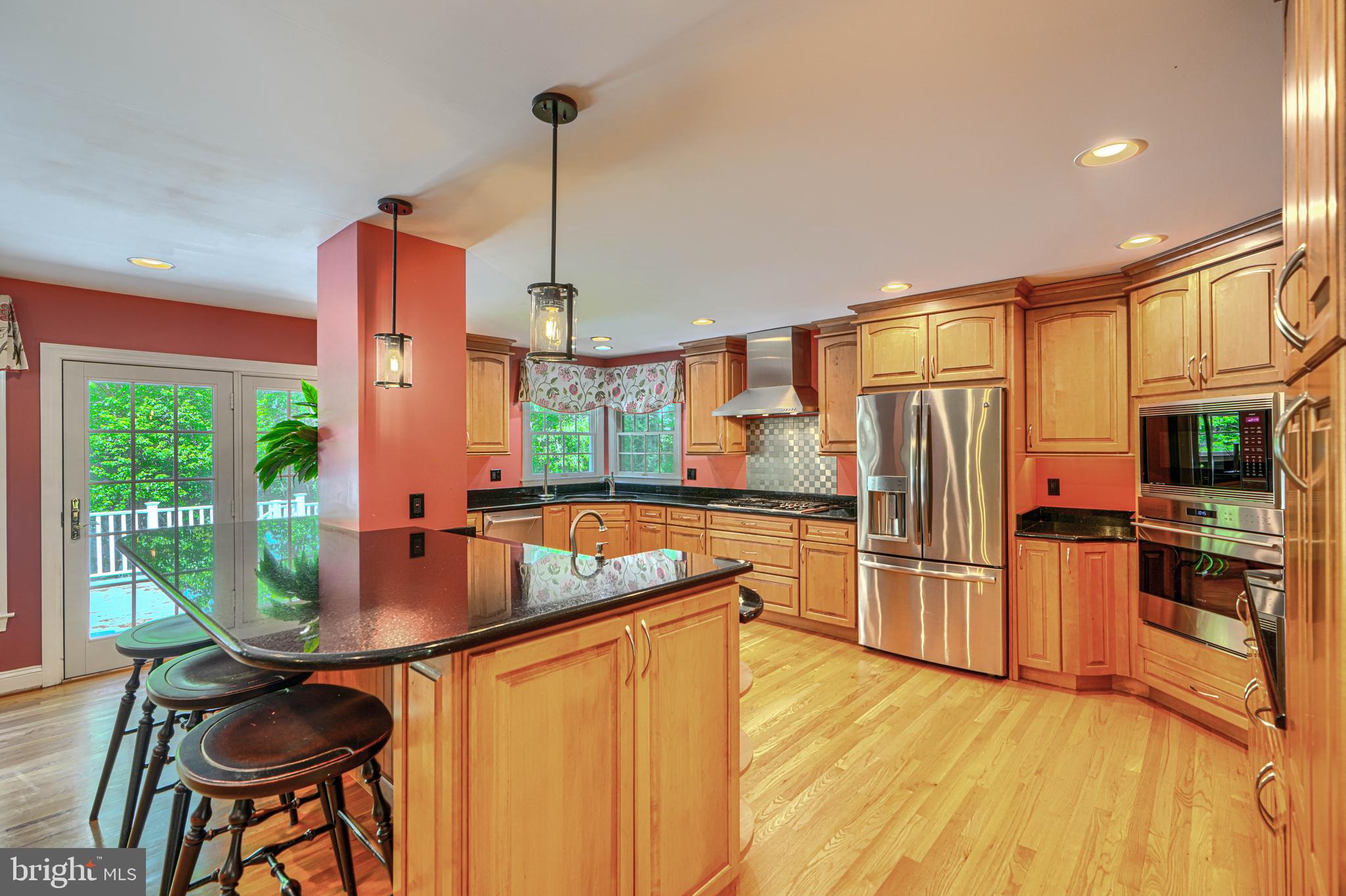 13908 Foxland Road Phoenix, MD 21131 - Photo 14 of 49 Large eat in Kitchen