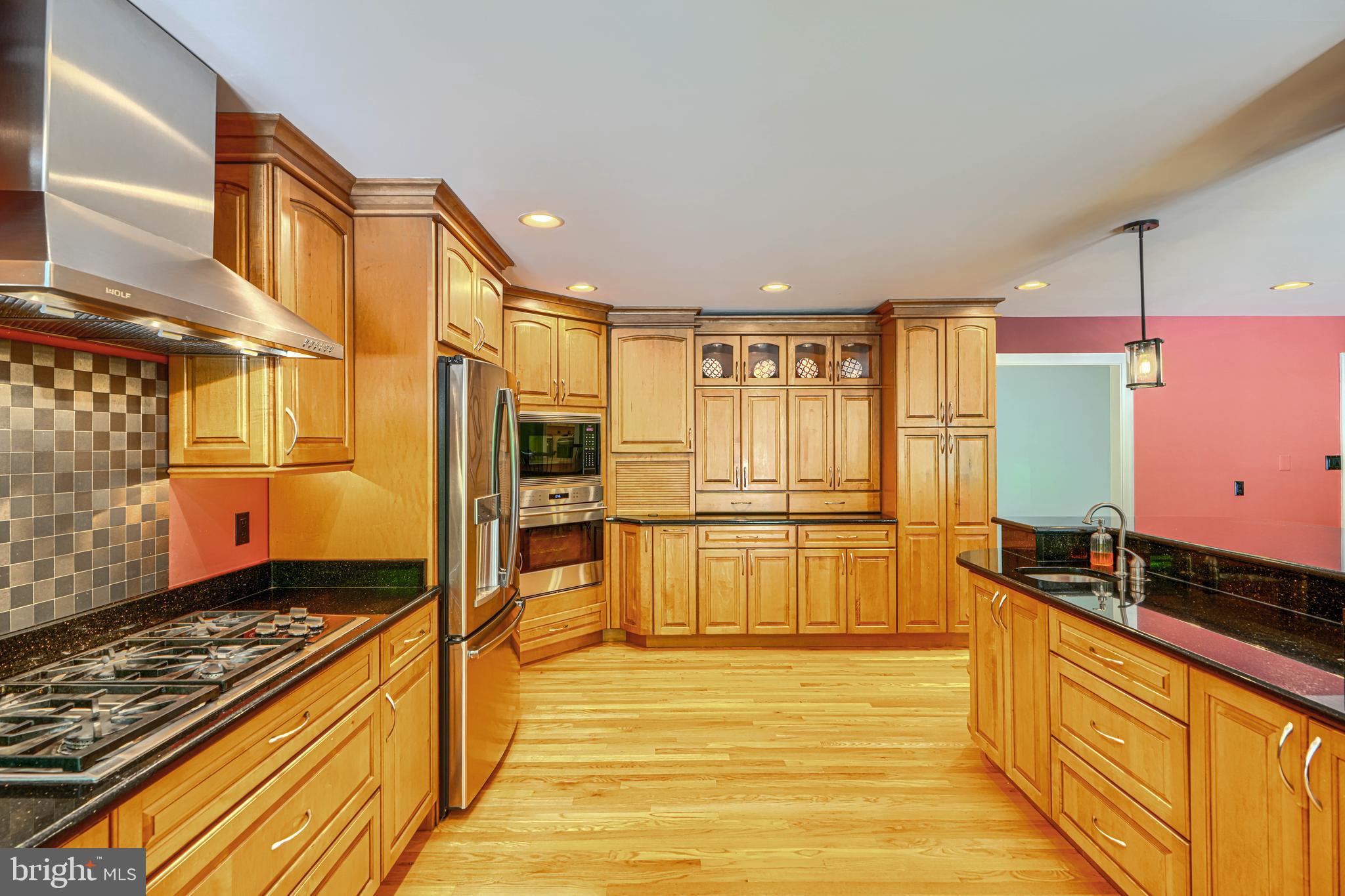 13908 Foxland Road Phoenix, MD 21131 - Photo 15 of 49 Large eat in Kitchen