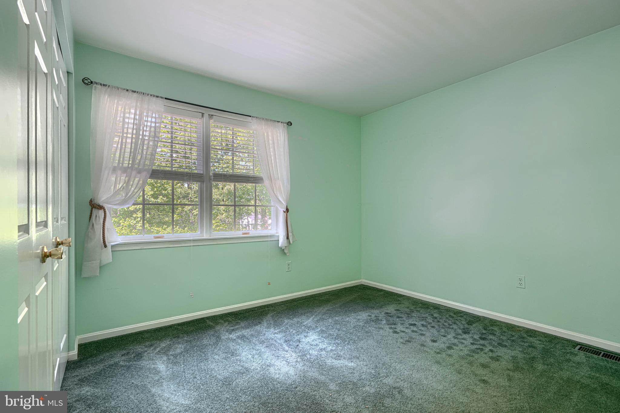 13908 Foxland Road Phoenix, MD 21131 - Photo 31 of 49 Bedroom 4